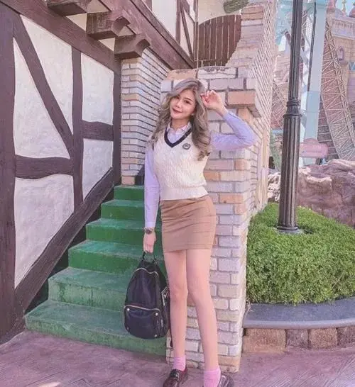 九头身是什么意思，九头身是是什么意思（完美比例让人眼前一亮）