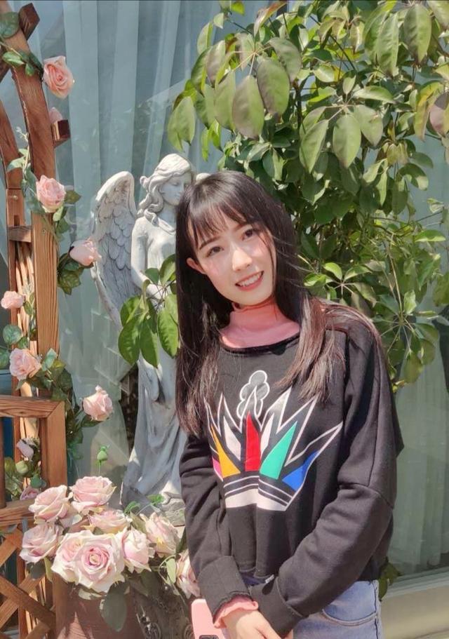 雨巷原文是什么，雨巷雨巷原文赏析（戴望舒《雨巷》）