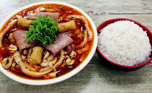 冒菜和麻辣烫的区别(天府烤卤加盟费多少)