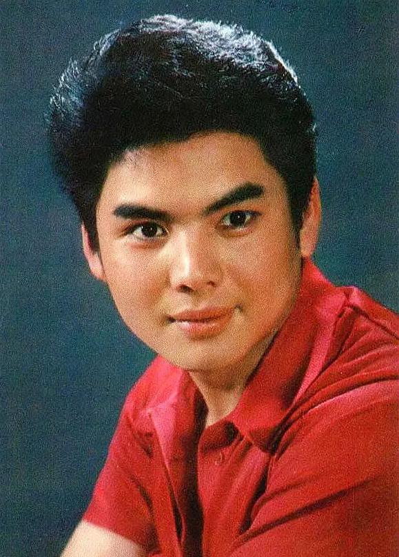 冲锋陷阵演员表，冲锋陷阵电影的女主角是谁（主演《自豪吧）