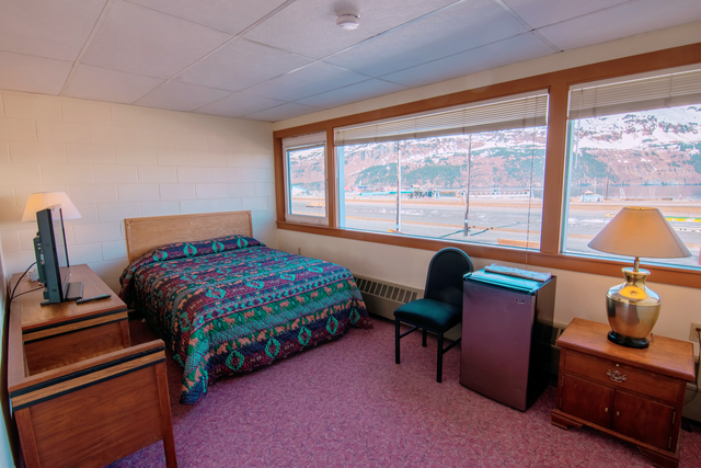 惠蒂尔（灰地儿遗址，全球第一“宅”的小镇（甘谷灰地儿遗址）