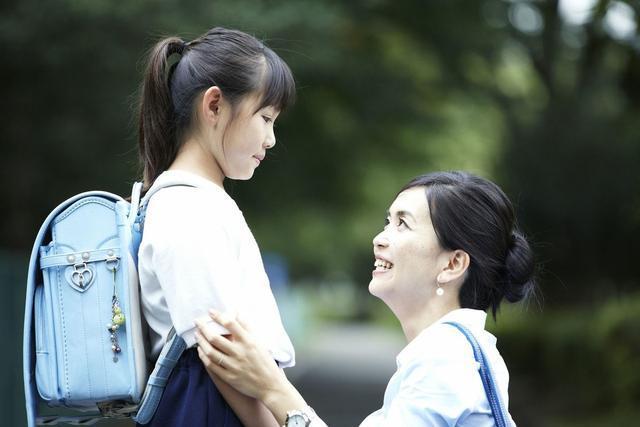 中国式教育的弊端有哪些，中国式教育的优点和缺点（李娜谈中国式教育弊端）