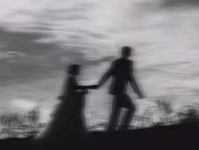 董小姐吉他谱c调，董小姐吉他谱c调简单版（我不想再听民谣了）