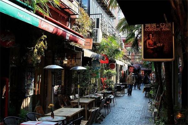 上海旅游景点排名前十，上海旅游景点怎么排名（上海十大免费著名的旅游景点）