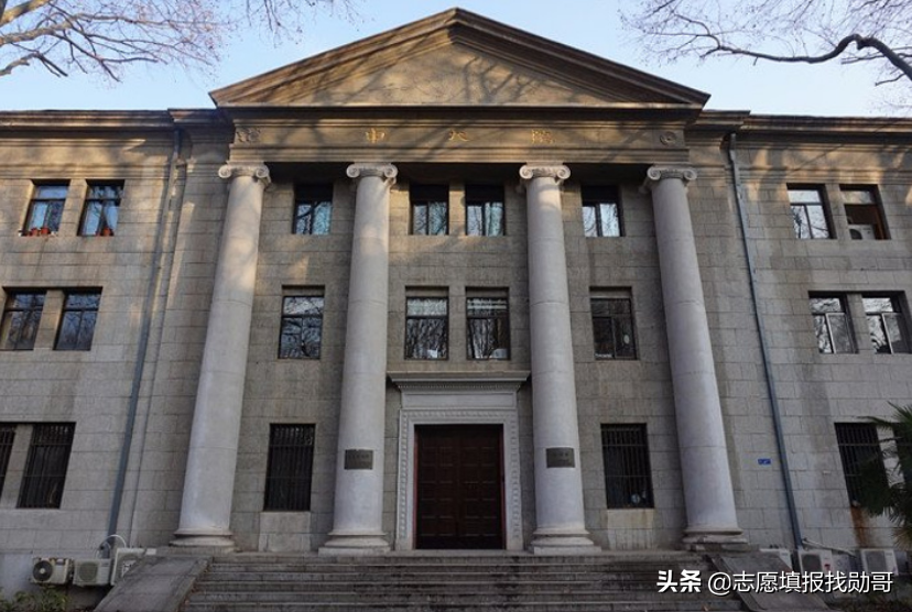 天津大学建筑学院（建筑老八校）