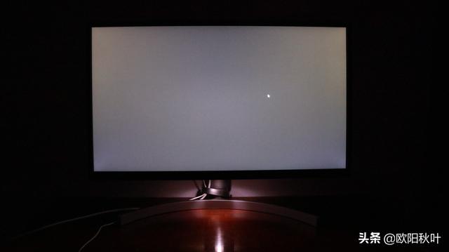 显示器ips和va面板哪个好，IPS优劣与原理讲解