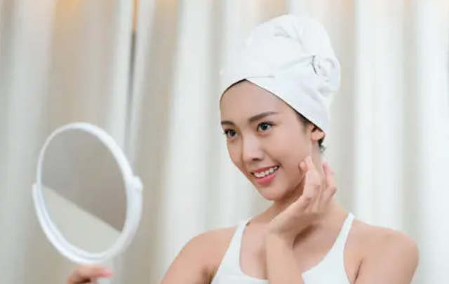 秋冬护肤六大误区，秋冬护肤六大误区是什么（秋冬护肤尽量避开这6个误区）