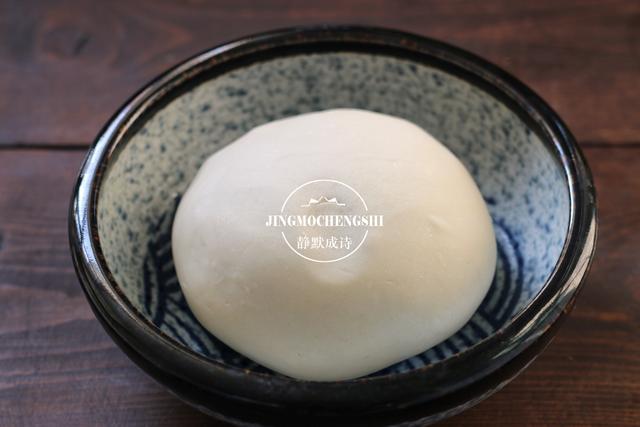 胡萝卜饺子馅怎么做好吃，胡萝卜馅饺子怎么做（胡萝卜没有生味儿）