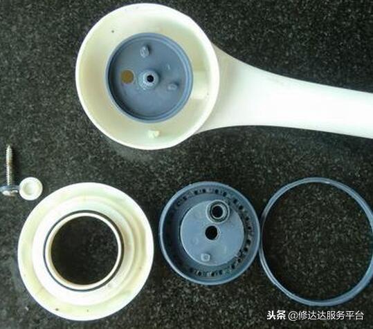 花洒可以拧下来吗，花洒可以拧下来吗怎么拧（淋浴花洒拆换方法）