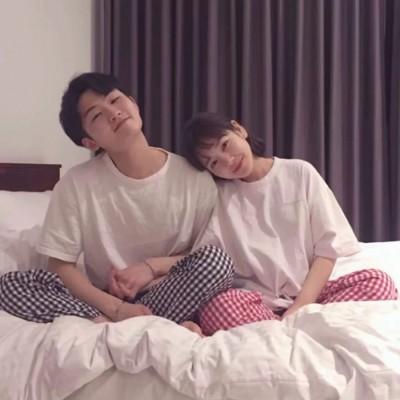 情侣头像两人一张一对，情侣头像，两人一张，一对两张（微信好看的情侣微信头像一对两张）