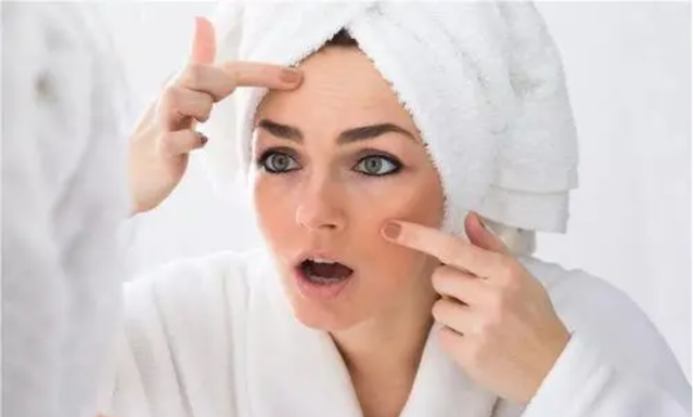 秋冬护肤六大误区，秋冬护肤六大误区是什么（秋冬护肤尽量避开这6个误区）