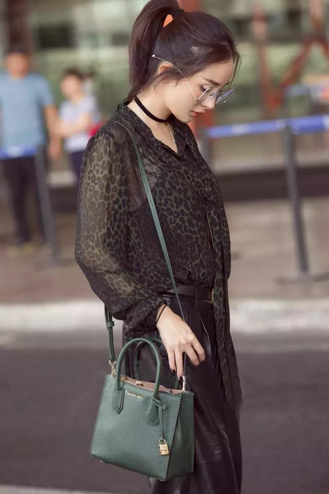 mk包包属于什么档次，MK包包属于什么档次（这五个颜值与质感均在线的包包品牌）