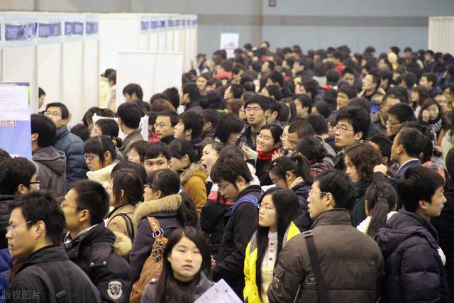 职业警校大专出来干嘛，2021专科警校出来干什么（专科层次公安院校公安专业）