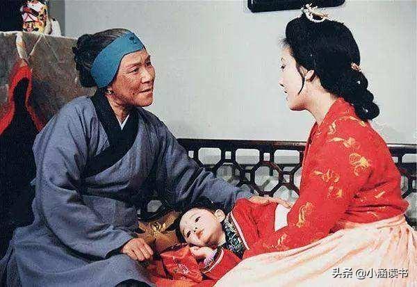 刘姥姥的人物形象分析，刘姥姥一个土生土长的乡下人