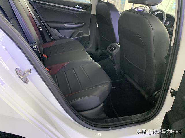 bora是大众什么车，大众宝来裸车价7万5（一台很有性价比的德系车）