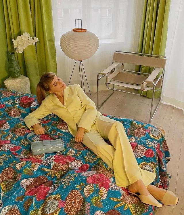 黄奶油是什么，安佳奶油是什么奶油（温温柔柔的奶油黄）