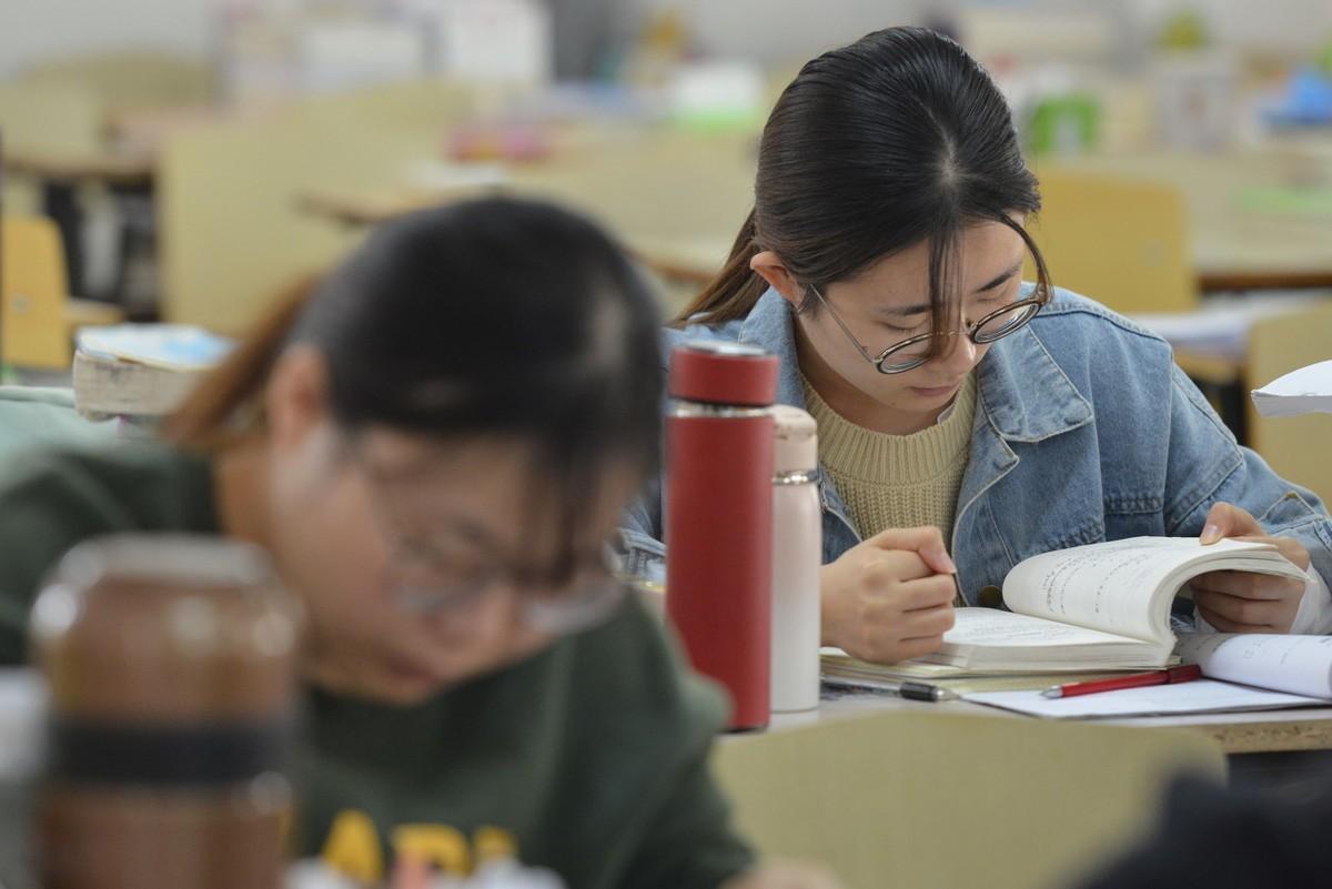 招生办是干什么的(招生办主任有权力录取学生吗)