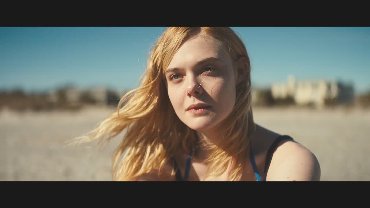 观影丨加尔维斯顿:经典公路犯罪片 艾丽范宁性感演绎失足少女