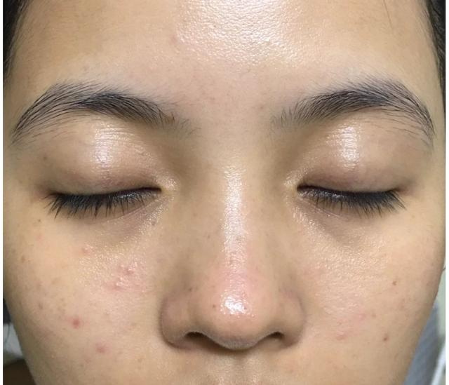 素颜霜到底是什么，素颜霜是什么玩意（有人夸赞有人拉踩的素颜霜到底好不好用）