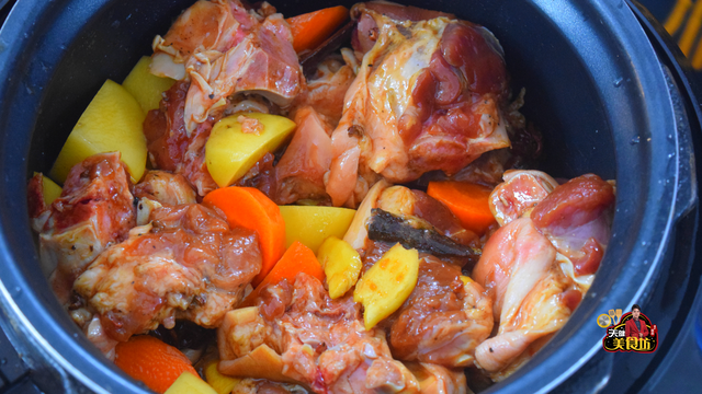 猪蹄怎么做好吃，猪蹄怎么做好吃 家常做法（简单美味又下饭）