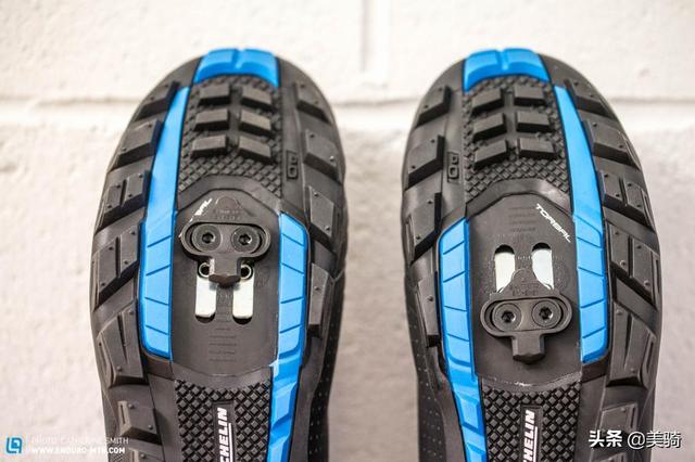 自行车脚踏板怎么拆卸，如何拆卸自行车的脚踏板（在家如何更换山地锁片）