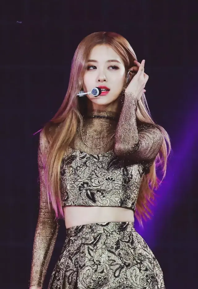 女团成员开场介绍，宝藏女团的魅力尽头在哪里