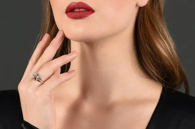 乳香精油的功效与作用及禁忌，女人不衰老的秘密