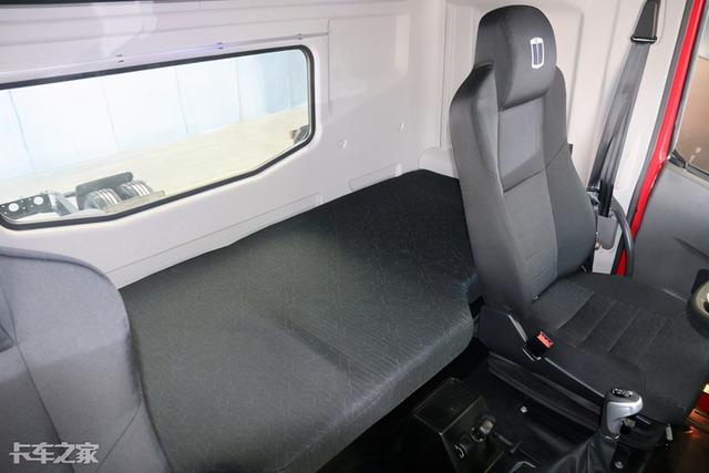 m100甲醇汽油，甲醇汽油怎么样（吉利M100甲醇重卡35万起售）