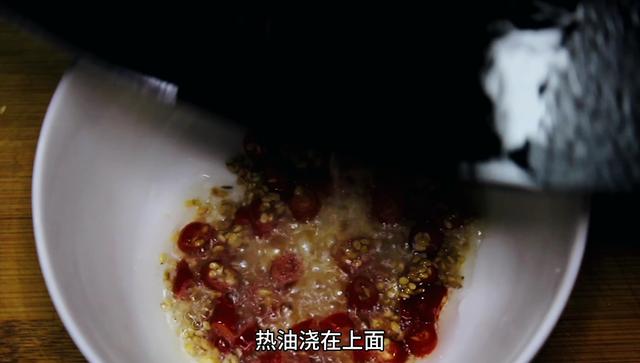 莴苣怎么做才好吃，莴笋这样做太好吃了天天吃都不腻（莴苣这样做才是极品）