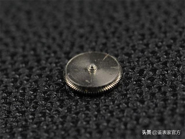 手表机芯各部位详解，数一数机械手表的机芯基本零件