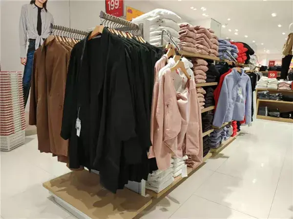 maxwin是什么牌子，maxwin是什么牌子衣服（申洲旗下那家曾被疯抢的马威服饰）