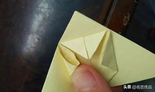 吹气兔子的折法，如何用一张纸折兔子（儿童手工：折纸教程）