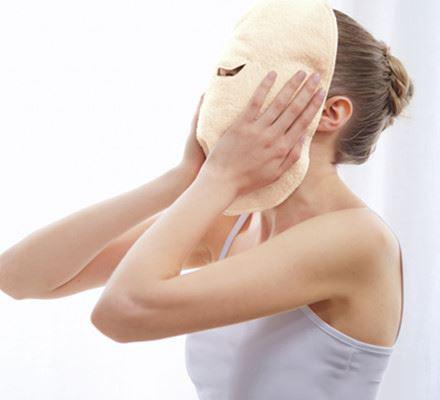 怎么用白糖洗脸，使用白糖洗脸的正确方法（谨记它的使用注意事项）