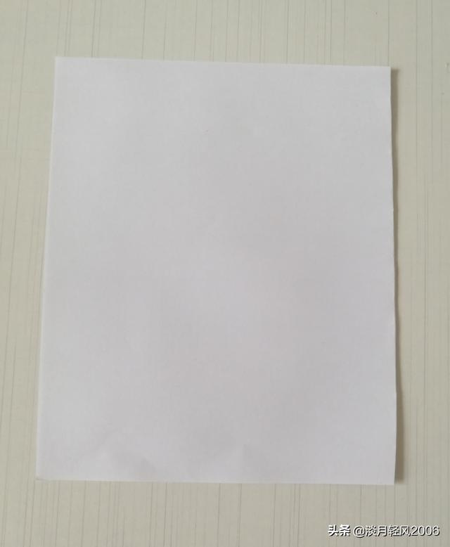 幼儿园最简单手工贺卡，幼儿园手工制作新年贺卡（用卡纸做一枝彩色的花）