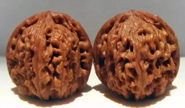 狮子头核桃种类分类有哪些（文玩核桃狮子头大全）