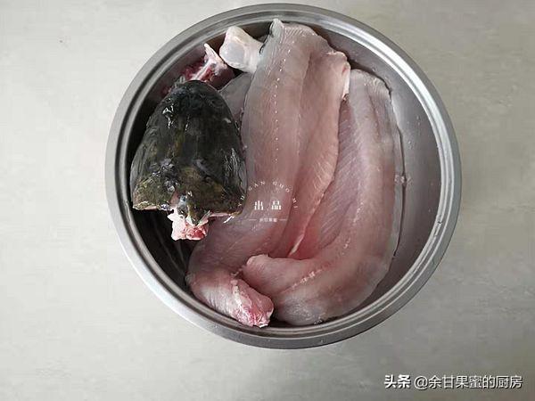 渔人杰番茄鱼火锅做法，教你这样制作番茄鱼火锅
