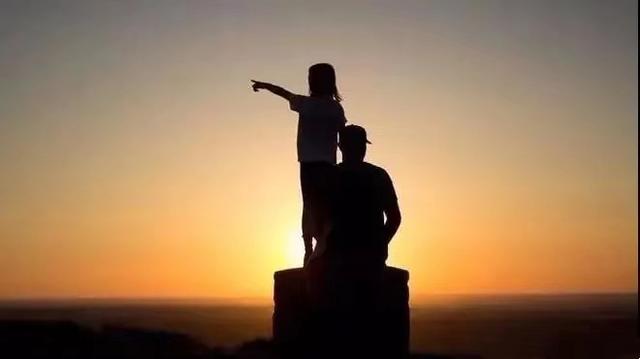 龙应台经典语录，为什么龙应台的书不让卖了（龙应台深入人心的经典语录）