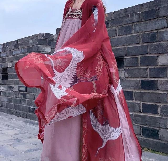 女生下半身头像，小姐姐下半身系列头像微信（女生部位头像，汉服小姐姐头像）