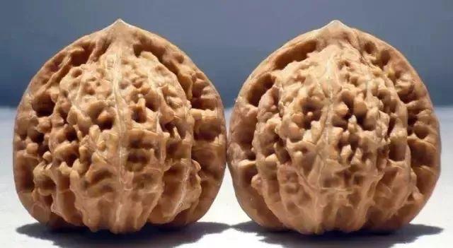 文玩核桃狮子头36万，赌核桃（文玩核桃狮子头大全）