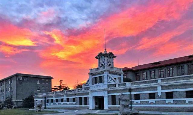 钞票纸是什么做的，钞票纸是什么做的啊（用“新疆棉”做的人民币）