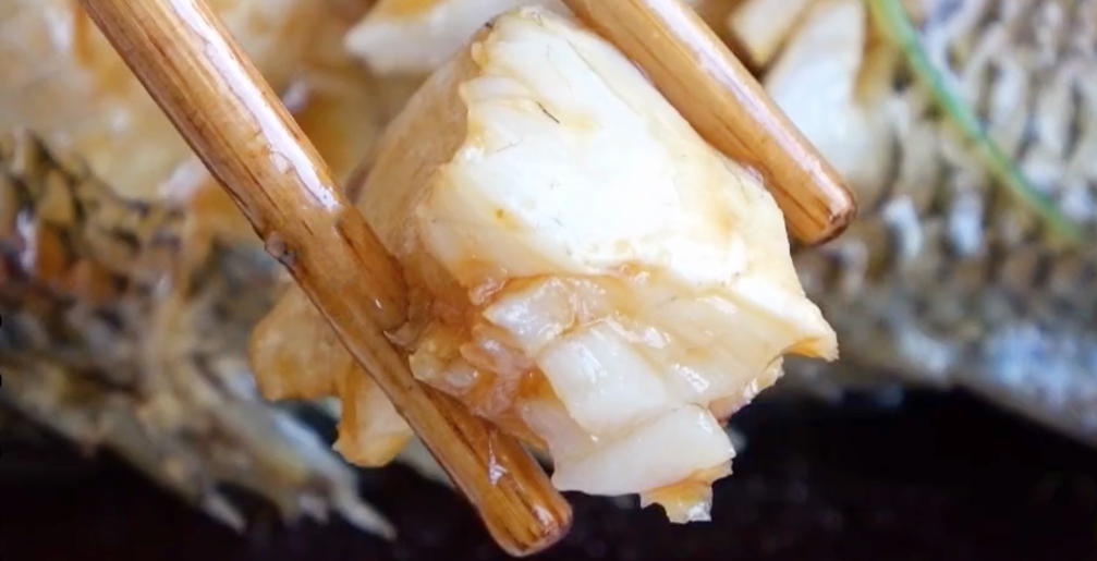 图片[7]-【清蒸鲈鱼】做法步骤图 鱼肉鲜嫩多汁 不腥不老-起舞食谱网