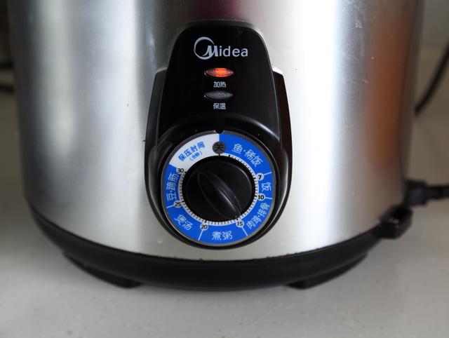 炖藕怎样炖得又粉又烂，莲藕怎么炖才能烂（方法简单很实用）