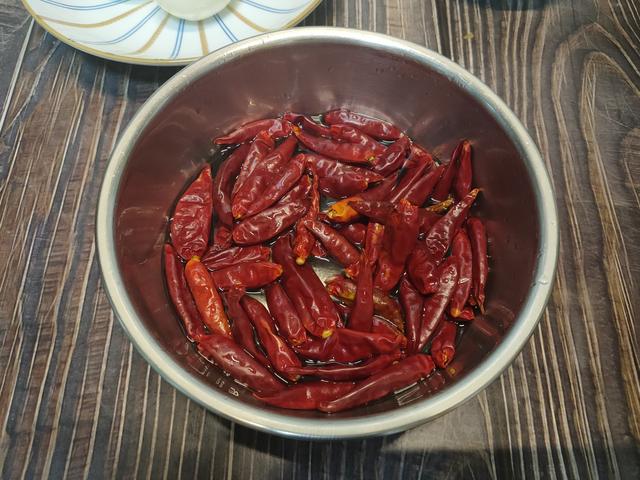 板面怎么和面，板面面的制作方法（和外面卖的一样好吃）