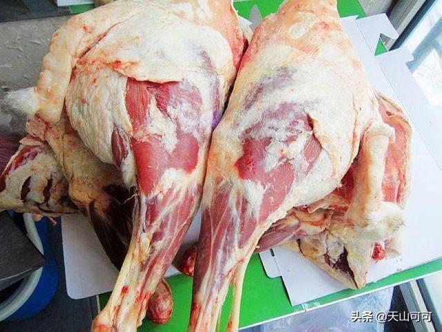 羊肉饺子馅的做法，羊肉馅饺子的做法最正宗的做法（用羊肉包饺子放姜吗）
