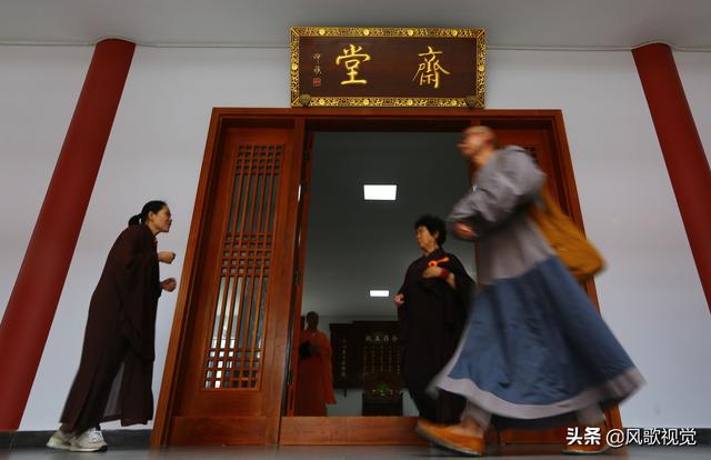 佛教早斋出食仪轨，这些规矩的背后（佛教行堂过斋仪规）