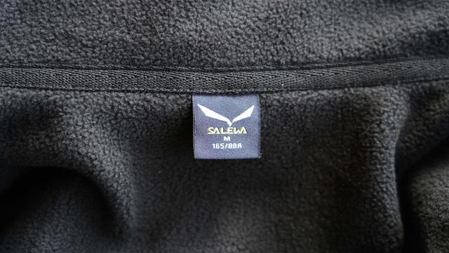 沙里瓦是什么意思，沙乌沙里瓦是什么意思（新年用红蓝新衣组CP-沙乐华男女羽绒服）