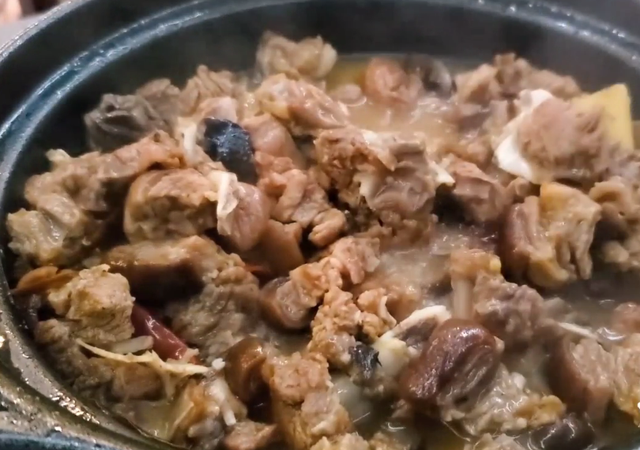 狗肉汤的做法有哪些，狗肉汤的做法有哪些图片（神仙美食狗肉煲）