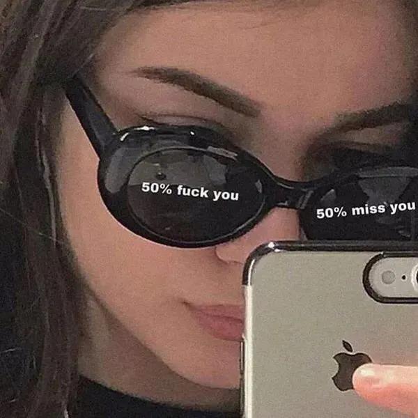 拽姐头像微信，拽姐头像（头像，一组超酷的墨镜拽姐头像）