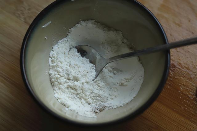 煎牛肉饼正宗做法，超详细做法教给您