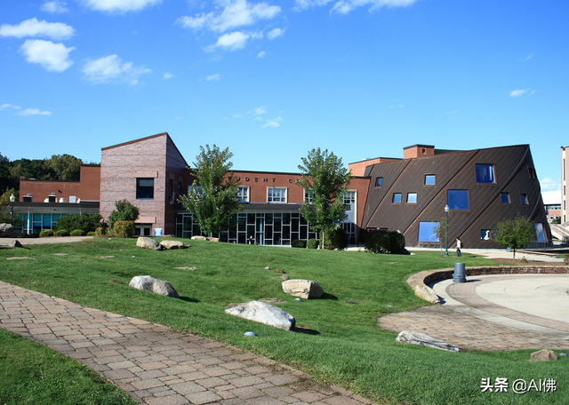 什么是州立大学，美国州立大学有哪些（美国最自由的公立大学）